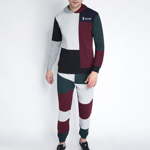 Low Moq Custom Design Men <b>Tracksuits</b> Outdoor Use Men Clothing Solid Color <b>Plain</b> <b>Tracksuit</b> - Product Image 1