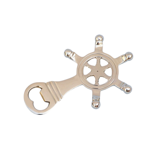 Abridor de Botellas con Forma de Timón de Barco de Latón Sólido, Herramienta de Bar Náutica Vintage, Regalo, Acabado Pulido Brillante, Removedor de Tapas de Cerveza de Metal Duradero - Product Image 1