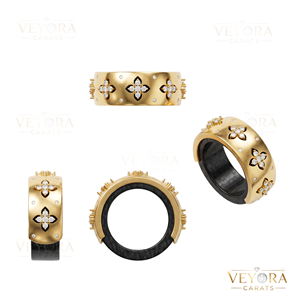 Sofisticado anillo de moissanita con diseño de cuatro hojas, elaborado en plata de ley 925 maciza como un anillo decorativo de lujo. - Product Image 5