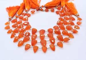 Cuentas facetadas de cornalina natural en forma de lazo de 7x11-8x12 mm, cuentas de cornalina en forma de triángulo, cuentas de piedra preciosa de cornalina para la fabricación de joyería. - Product Image 2