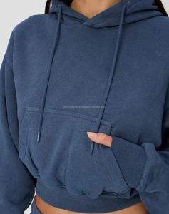 Venta al por mayor de gran tamaño pulóver de algodón pesado 400GSM Sudadera con capucha de estilo recortado para mujer Crop Top Sequined Hood Front - Product Image 3