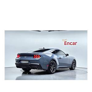 Ford Mustang 2.3 EcoBoost Premium Coupé 2024, 11,565 km, Caja de Cambios Automática, Asientos de Cuero, Volante a la Izquierda, con Cámara Trasera - Product Image 2