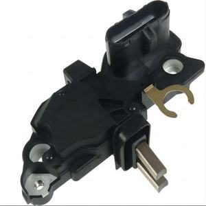 Регулятор 24 В для генератора переменного тока <span class=keywords><strong>BOSCH</strong></span>/MERCEDES-BENZ F00M144123/F00MA45253/0001542605/1501245/2TB903803A - Product Image 3