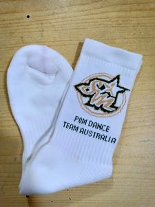 Alta calidad Mid Crew hombres fútbol entrenamiento calcetines atléticos fábrica al por mayor transpirable acolchado impresión Digital - Product Image 2