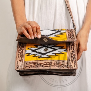 Handmade Women's Stylish Aztec Tooled Leather Clutch High Quality Shoulder Bags Inspired Saddle <b>Blankets</b> Wallets Wristlet Option - Product Image 5