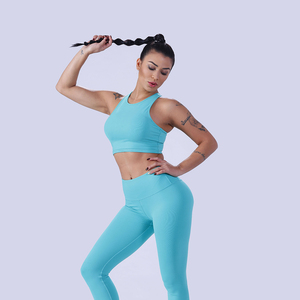 Conjunto de Yoga sin Costuras Color Verde Azulado, Leggings de Cintura Alta, Top Corto con Tirantes Cruzados, Cuello Redondo, Ropa Deportiva Elástica en Cuatro Direcciones para Mujer, Largo Completo - Product Image 5