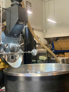 Café Molido Vietnamita de Alta Calidad OEM ODM Tueste Francés Premium Arábica Robusta Cafeinado Agridulce 250g/Bolsa a Granel DALAKON - Product Image 5