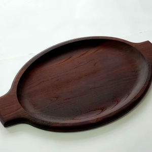 Ensemble de plateaux en bois rustique, plateaux de service en sheesham faits à la main avec bords sculptés - Product Image 1