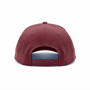 Gorra Trucker Unisex Roja de Malla, 6 Paneles, Ajustable, con Cierre a Presión, Transpirable, Informal, para Exteriores, Primavera, Verano, para Adultos - Product Image 5