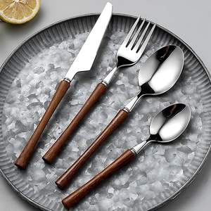 Juego de cubiertos de acero inoxidable premium con mango de madera, colección de vajilla de lujo para uso en el hogar, hoteles y restaurantes. - Product Image 2