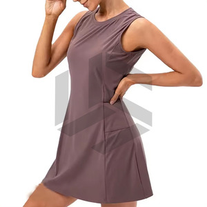 Conjunto Deportivo de Golf y Tenis al por Mayor: Camiseta Polo Corta Transpirable de Manga Corta y Falda Plisada - Product Image 5