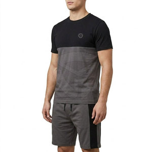 Conjunto de Ropa de Dos Piezas para Hombre, con Camiseta y Pantalones Cortos, Diseño de Tela Suave, Ideal para Uso Casual en Verano - Product Image 5