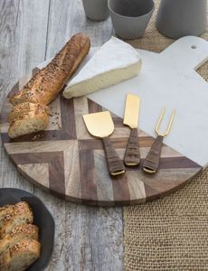 Plateau de service de luxe en marbre et bois pour charcuterie, fromages, fruits, pain et apéritifs - Product Image 3