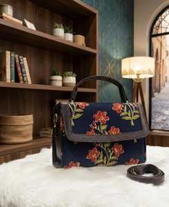 Sac à bandoulière en daim fleuri pour femme, fermeture éclair, doublure en polyester, logo personnalisé géométrique, style bohème pour usage quotidien - Product Image 3