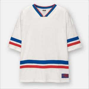 Camisetas de algodón de primera calidad con cuello en V, de dos tonos, elegantes y a la moda, las mejores camisetas de estilo urbano hip hop para hombre. - Product Image 5