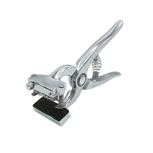 Pinzas Rotatorias de Alta Calidad para Marcar Orejas de Animales, Herramienta Veterinaria para Tatuajes de Orejas de Animales de Granja en Venta - Product Image 1