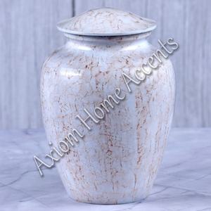 Elegante urna de cremación de aluminio con acabado pulido Hermoso recuerdo conmemorativo de Axiom Home Accents - Product Image 2