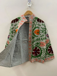 Chaqueta de invierno Bohemia vintage unisex con bordado floral Suzani de punto terciopelo algodón relleno étnico elegante prendas de vestir exteriores - Product Image 4