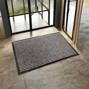 Alfombra de Entrada Antideslizante de Poliéster a Rayas de Alta Calidad con Revestimiento de PVC Delgado para Hogar, Oficina, Hotel, Uso Comercial en Exteriores - Product Image 1
