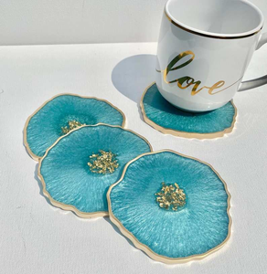 Juego de posavasos de resina - Posavasos de resina turquesa con geoda de ágata y detalles dorados, ideales como regalos de inauguración de casa, para profesores, novias, agentes inmobiliarios. - Product Image 2