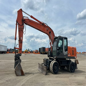 Excavadora de Ruedas ZX190W-3 de 2013 Diseñada para Operaciones Rápidas en Sitios de Trabajo - Product Image 1
