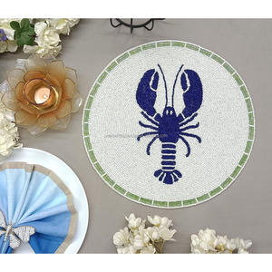 Salvamantel Redondo de Cuentas de Cristal Hecho a Mano con Diseño de Langosta Azul Costera para Comedor Náutico de Verano - Product Image 6