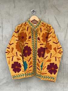 Veste courte bohème en velours brodée à la main, style Suzani, pour femme, art populaire ouzbek, idéale pour les festivals, cadeau pour elle - Product Image 1
