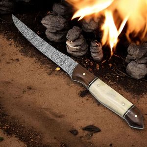 Couteaux de chasse personnalisés avec manche décoratif, lame fixe tranchante et étui de rangement en cuir pour le camping, la chasse et les activités de plein air - Product Image 3