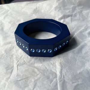 Pulseras de Resina Tradicionales Hechas a Mano para Mujer, Colección de Accesorios de Moda Étnica con Toque de Cristal - Product Image 1