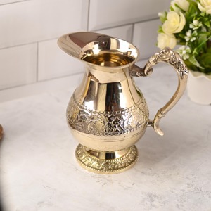 Carafe décorative élégante de qualité supérieure, finition dorée, gravée par un designer, pour la maison, les repas et les cadeaux, provenant d'Inde. - Product Image 6