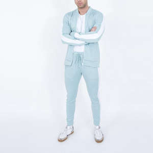 Ensemble de compression pour homme au design unique, en tissu Spandex/Polyester, avec tissu personnalisable - Product Image 1