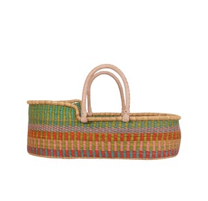 Panier à langer en jonc de mer à motifs rayés pastel personnalisés, avec panier à langer pour enfant en rotin et poignées légères, pour B2B - Product Image 1