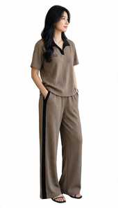 ชุดเซ็ตเสื้อโปโลแขนสั้นสีเบจ 2 in 1 สำหรับผู้หญิง ยี่ห้อ OneTen Apparel รุ่น Spring พร้อมแถบข้างตัวเสื้อ - Product Image 2