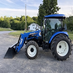 Tractor utilitario New Holland Workmaster 75 diseñado para trabajos agrícolas profesionales, labranza intensiva y manejo de materiales. - Product Image 2