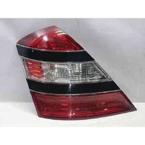 ไฟท้ายซ้ายมือซ้าย S-class ปี 2005-2013 มือสอง ของแท้ รหัสอะไหล่ A2218200364 - Product Image 1