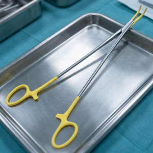 FINOCHIETTO T.C Porte-aiguille en acier inoxydable incurvé Manuel Instrument chirurgical de qualité supérieure pour la chirurgie générale Certifié CE - Product Image 3