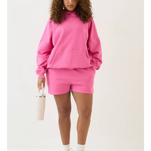 Conjunto de 2 piezas personalizado para fabricantes de ropa: Sudadera con capucha y pantalones cortos de algodón French Terry de corte holgado para mujer, ideal para deportes de verano. - Product Image 2