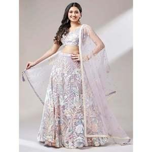 Cautivador Lehenga Choli de Lentejuelas Color Lavanda para Recepción de Boda - Product Image 2