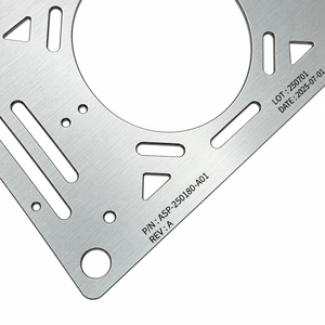Placa de Soporte de Montaje para GPU de Aluminio de Precisión Personalizada, Componentes de Chapa Metálica 5052 6061 para Refrigeración Líquida de Servidores de IA - Product Image 6