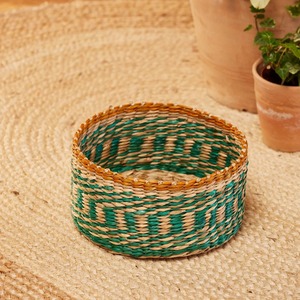 Juego de 3 cestas redondas de seagrass con rayas turquesa, hechas a mano, para almacenamiento, venta al por mayor, ecológicas, hechas en Vietnam. - Product Image 4