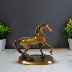 Figura de Caballo Grabada en Latón Macizo Kartique, Escultura Decorativa de Estilo Moderno y Antiguo para Mesa y Vitrina - Product Image 5
