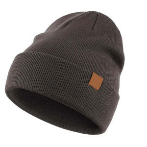 Bonnet en tricot streetwear personnalisé à marque privée, avec tricot fin et étiquette tissée, pour les marques streetwear américaines, collection automne. - Product Image 3