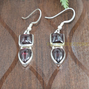 Boucles d'oreilles pendantes en argent sterling 925 avec grenat naturel, faites à la main, forme carrée et goutte d'eau, bijoux en pierres précieuses grenat, cadeau pour femme - Product Image 3
