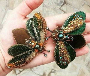 MD HANDICRAFTS Handmade Embroidered Brooch Intricate Bead Thread Work Customizable Design Made Uttar Pradesh for Wedding - Product Image 4