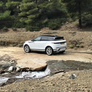 La Mejor Oferta, Range Rover Evoque, SUV Premium, Plástico OEM, Manejo Suave, Motor de Bajo Consumo, Características Avanzadas, Diseño Elegante - Product Image 5