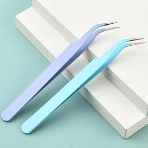 Juego de Pinzas para Pestañas de Acero Inoxidable de Alta Precisión, Puntas Suaves, Colores Rosa, Morado, Azul y Negro para Uso Estético - Product Image 6