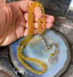 Tasbih de Resina Cristalizada Dorada con Borla de Hoja Plateada, Elegantes Cuentas de Oración Islámicas - Product Image 2