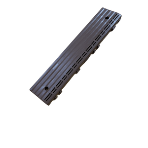 Prodotti Ausiliari Assortiti per la Giunzione di Pavimenti in Plastica, Inclusi 30 Strisce di Sigillatura per Bordi e 4 Angoli Marroni - Product Image 4