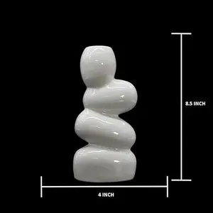 Sculpture d'art abstraite en résine blanche, modélisée à la main, en forme de galets empilés, décoration minimaliste moderne pour la maison - Product Image 2