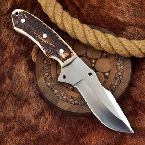 Couteau de chasse à lame fixe en acier inoxydable fait main, fabrication OEM Edge Master, manche en corne, qualité industrielle, pour le camping en plein air - Product Image 5